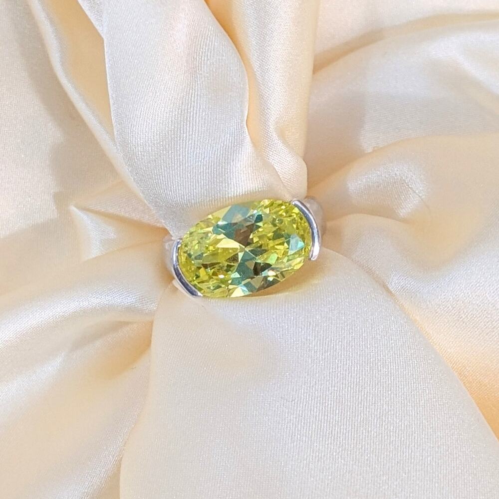 Sterling Silver Man Made Lemon Quartz Rings Set Size 7 & 7.5 Yellow Silver Pair - Picture 14 of 14